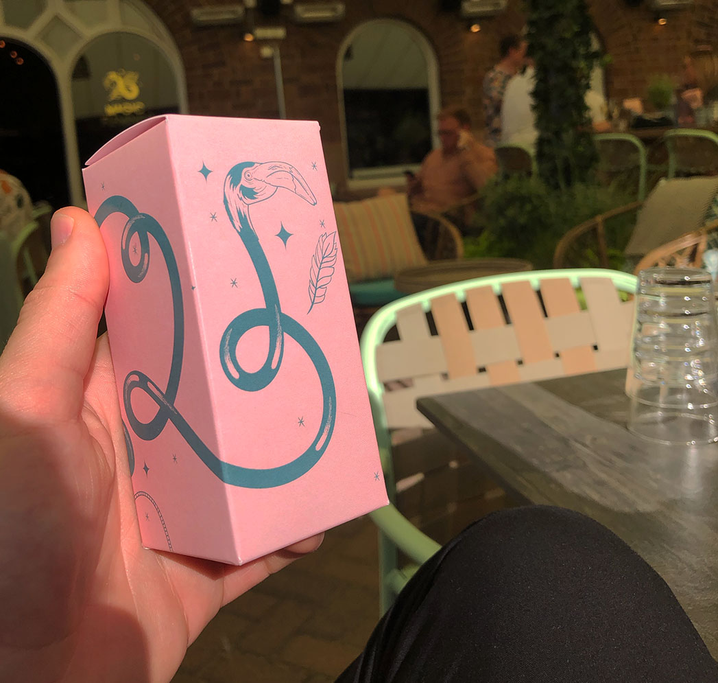 Creative Packaging - Smart Boxes - Magic Flamingo